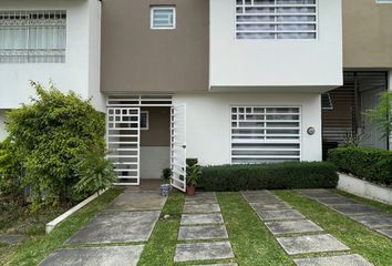 Casa en  Calle Cañadas Del Bosque, Morelia, Michoacán De Ocampo, 58200, Mex