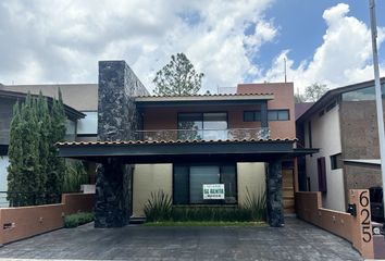 Casa en condominio en  Calle Cordillera Del Himalaya, Bosque Monarca, Morelia, Michoacán De Ocampo, 58350, Mex