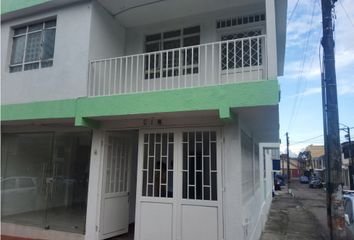 Casa en  Urbanización Los Parrales, Ibague