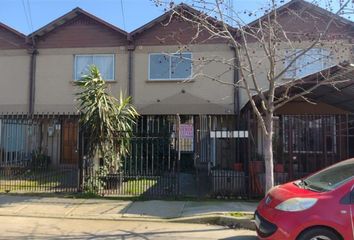 Casa en  Pasaje Veintinueve Y Medio Sur B 20-30, Talca, Maule, 3472570, Chl