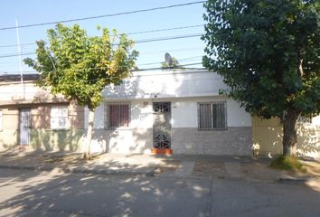 Casa en  Calle Victor Cuccuini 241, Recoleta, Santiago, Metropolitana De Santiago, 8441193, Chl