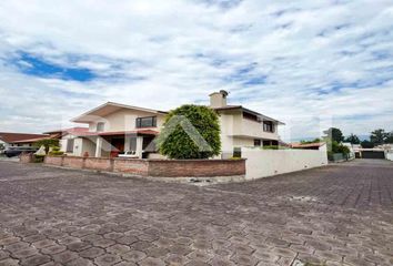 Casa en  Alangasí, Quito