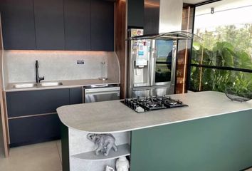 Apartamento en  Poblado, Medellín