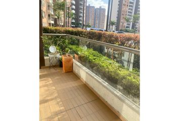 Apartamento en  Loma De Los Bernal, Medellín