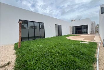 Casa en  Pueblo Cholul, Mérida, Yucatán