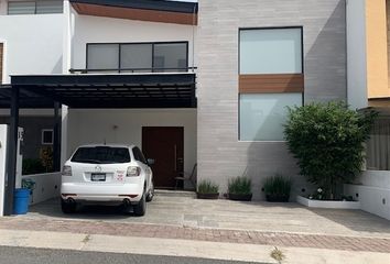 Casa en  Fraccionamiento Cumbres Del Lago, Municipio De Querétaro