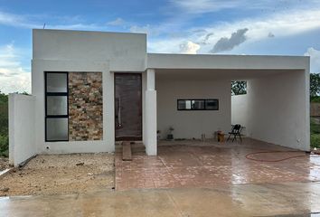 Casa en  Calle 22, Cholul, Mérida, Yucatán, 97305, Mex