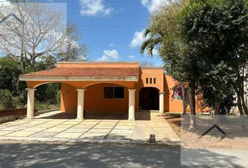 Casa en  Club De Golf La Ceiba, Mérida, Yucatán