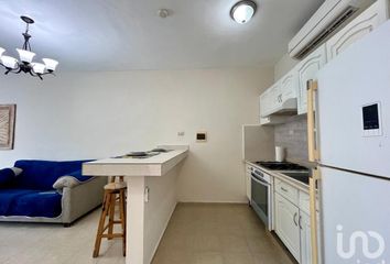 Casa en  Paseo De Salamanca, Toscana, Playa Del Carmen, Solidaridad, Quintana Roo, 77725, Mex