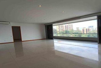 Apartamento en  El Tesoro, Medellín