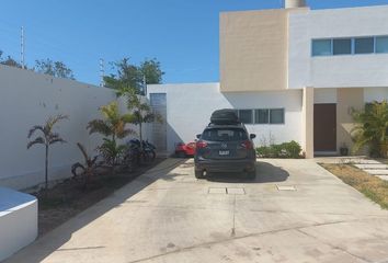 Casa en condominio en  Calle 21, Conkal, Yucatán, 97345, Mex