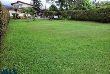 Lote de Terreno en  Poblado, Medellín