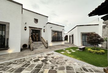 Casa en  Avenida Primera De Fresnos, Jurica, Santiago De Querétaro, Querétaro, 76100, Mex