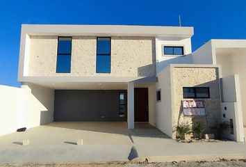 Casa en  Calle 33 12, Nueva Alemán, Mérida, Yucatán, 97147, Mex