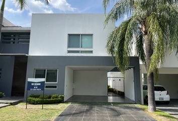 Casa en condominio en  Valle Real, Zapopan, Jalisco, Mex