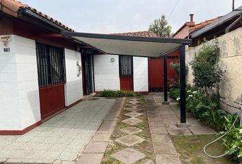 Casa en  La Reina, Provincia De Santiago