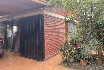 Casa en  Macul, Provincia De Santiago