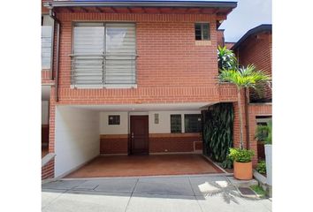 Casa en  San Lucas, Medellín