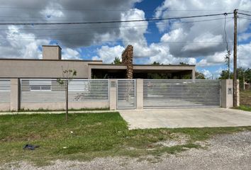 Casa en  Fisherton, Rosario