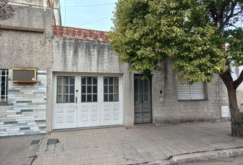 Casa en  Ludueña, Rosario