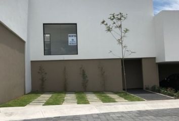 Casa en condominio en  Calle Lago Zirahuén, Cumbres Del Lago, La Antigua Juriquilla, Querétaro, 76230, Mex