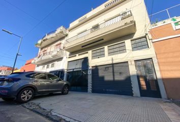 Galpónes/Bodegas en  Agronomía, Capital Federal