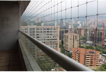 Apartamento en  Castropol, Medellín