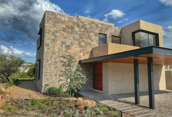 Casa en  Altozano, Santiago De Querétaro, Querétaro, Mex