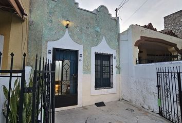 Casa en  810 812 814, Calle 67, Centro, Mérida, Yucatán, 97000, Mex