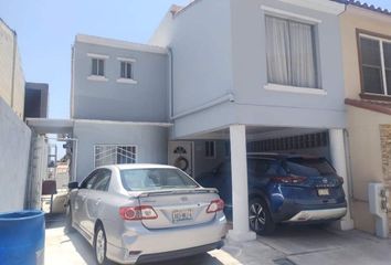 Casa en  Calle Jesús Ceballos, Chula Vista, Colonia Gómez Morín, Ensenada, Baja California, Mex