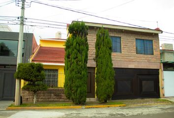 Casa en  San Carlos, Metepec