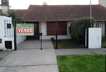 Casa en  Bernardino Rivadavia, Mar Del Plata