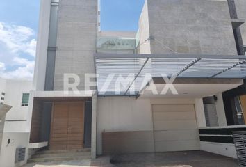 Casa en condominio en  Milenio Iii Fase B Sección 10, Municipio De Querétaro