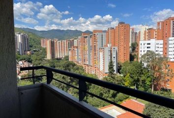 Apartamento en  Loma De Los Bernal, Medellín