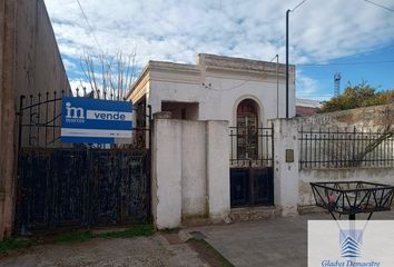 Casa en  Calle Humberto I, Coronel De Marina Leonardo Rosales, Provincia De Buenos Aires, Arg