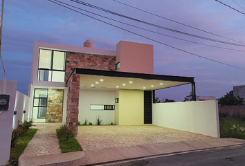 Casa en  Pueblo Cholul, Mérida, Yucatán