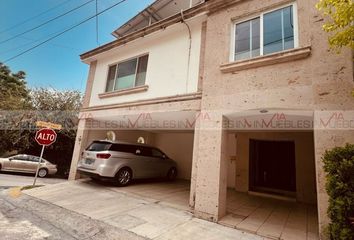 Casa en  Calle Pedregal Del Delta 5444-5460, Pedregal La Silla, Monterrey, Nuevo León, 64898, Mex