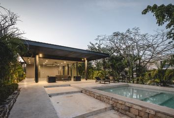 Lote de Terreno en  Santa Gertrudis Copo, Mérida, Yucatán