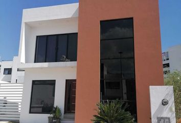 Casa en  Calle Valle De Zalain, Zibata, Zona Maguey, Zibata, Condominio Ceiba, El Marqués, Querétaro, 76269, Mex