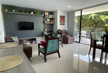 Apartamento en  Champagnat, Cali