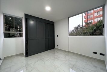 Apartamento en  Los Balsos, Medellín