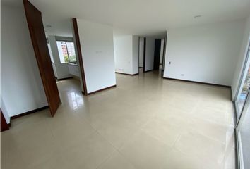 Apartamento en  Ciudad Jardín, Cali