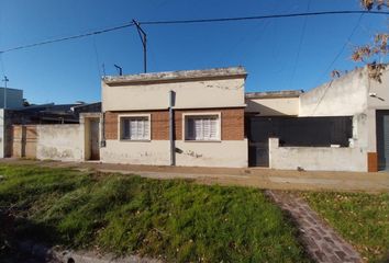 Casa en  Agustín Roca, Partido De Junín