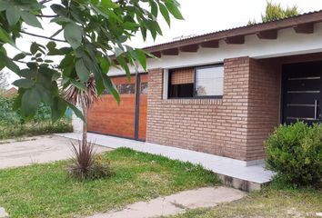 Casa en  Puerto Roldán, Roldán