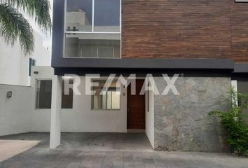 Casa en condominio en  El Colli Urbano 1a. Sección, Zapopan, Jalisco