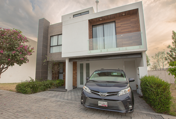 Casa en  Boulevard América, Lomas De Angelópolis Ii, Pueblo De San Bernardino Tlaxcalancingo, San Andrés Cholula, Puebla, 72830, Mex