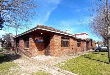 Casa en  Caisamar, Mar Del Plata