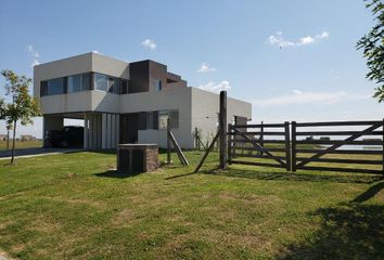 Casa en  San Matías, Partido De Escobar