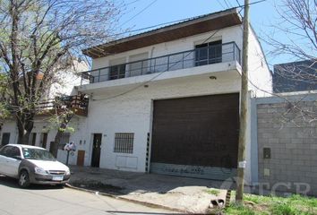 Galpónes/Bodegas en  Loma Hermosa, Tres De Febrero