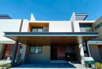 Casa en  San Jose El Alto, Municipio De Querétaro